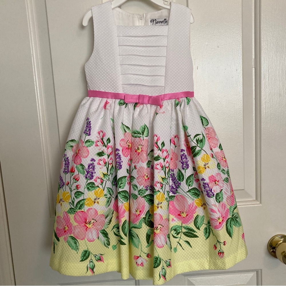 Nannette Sleeveless Floral Spring Dress